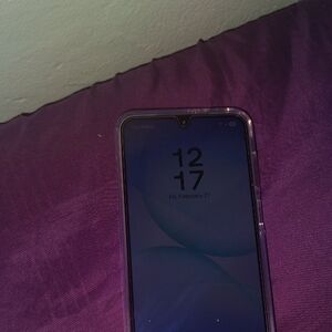 Samsung Smartphone with Transparent Case